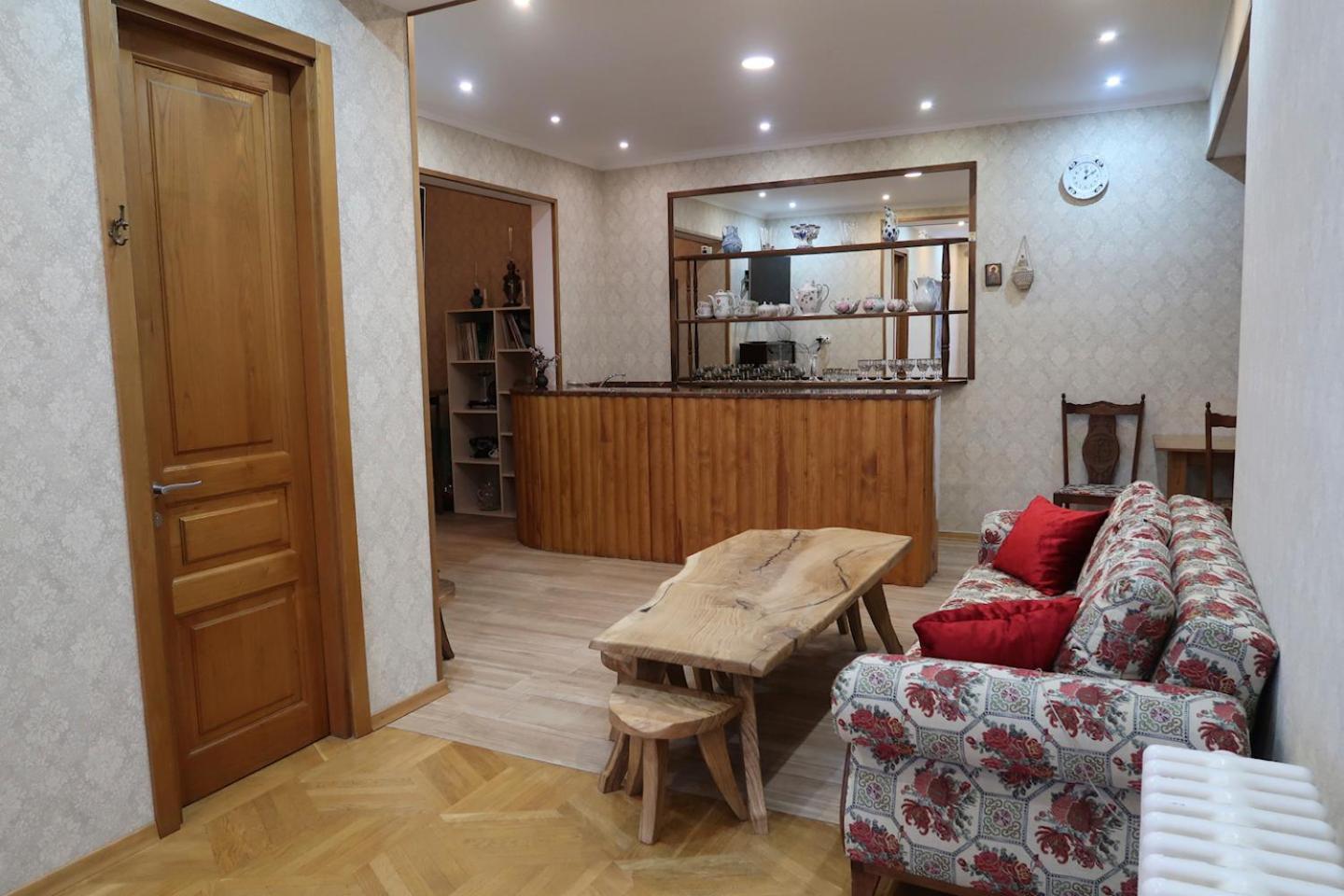 Guest House Merci ティビリシ エクステリア 写真